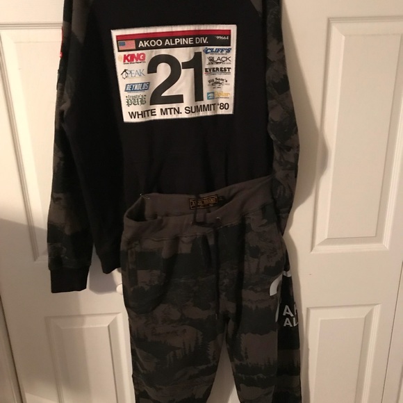 akoo jogging suits